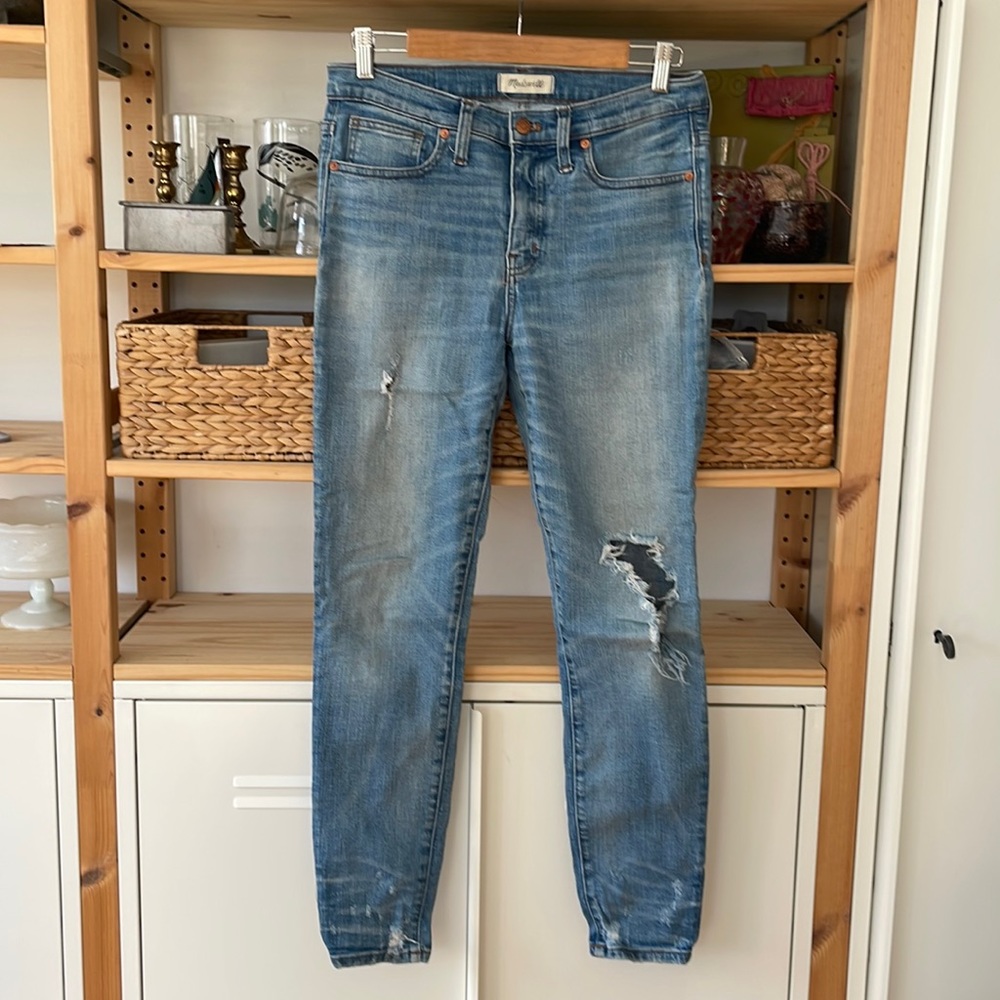 Distressed Madewell 9” High Rise Skinny Jeans